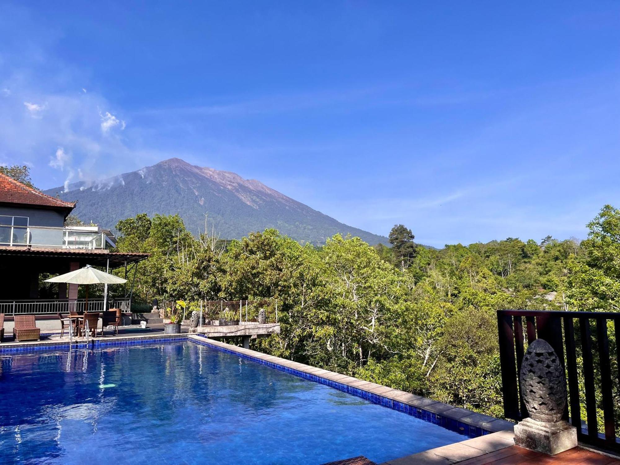 Hotel Puri Karang Besakih Menanga Exterior foto